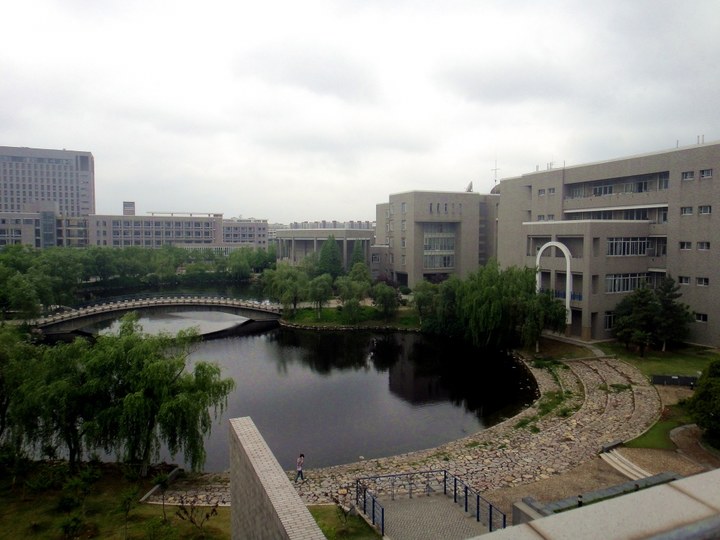 جامعة هوهاي حرم جامعي